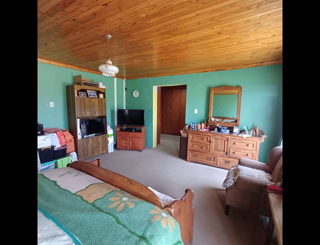 3 BEDROOM HOUSE FOR SALE IN BUYSCELIA